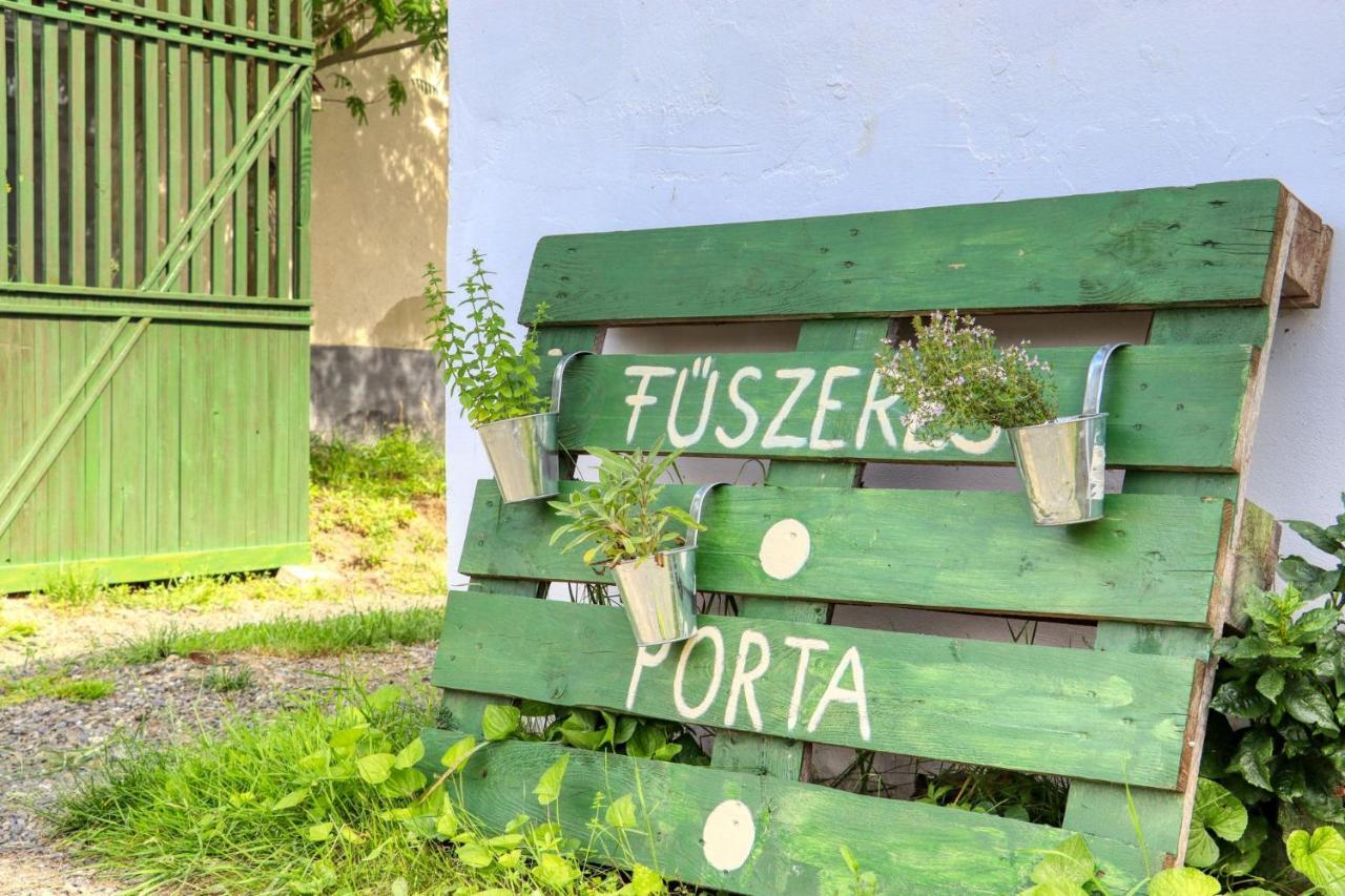 Fuszeres Porta Сasa de vacaciones Mihalyfa